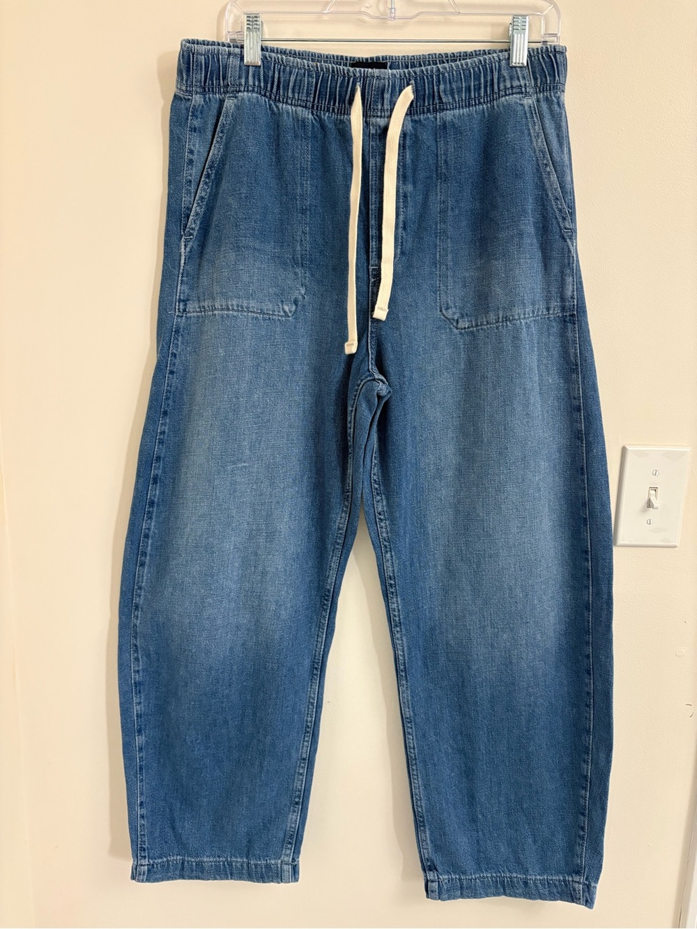 GAP High Rise Easy Barrel Jeans Medium Indigo Size M scandi model off duty - Picture 2 of 15